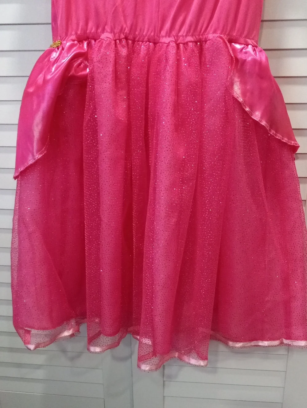 Disney Sleeping Beauty Pink and Gold Princess Dress Costume - Picture 15 of 16